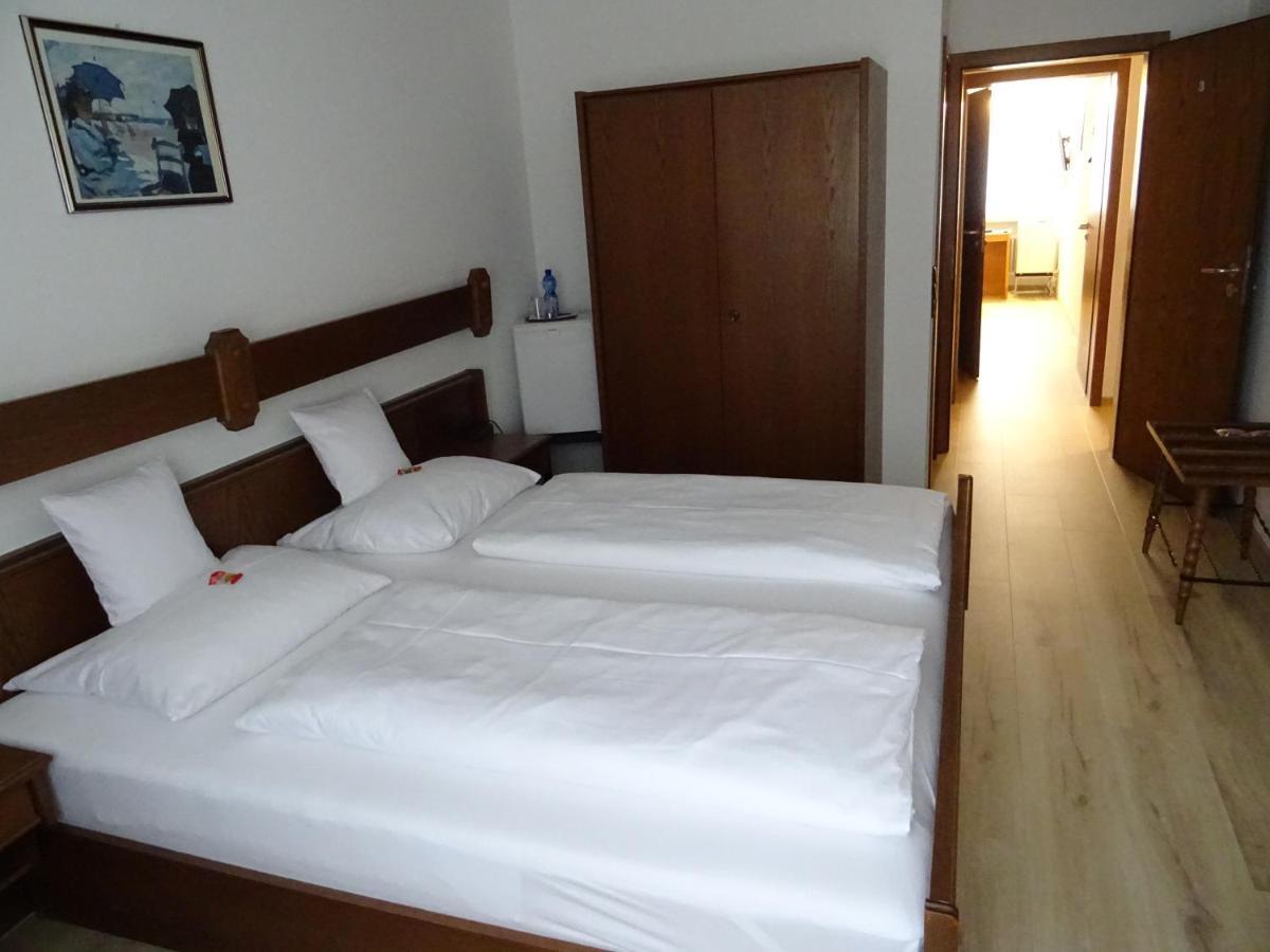 Aparthotel Zum Dom 클라인블리터스돌프 외부 사진